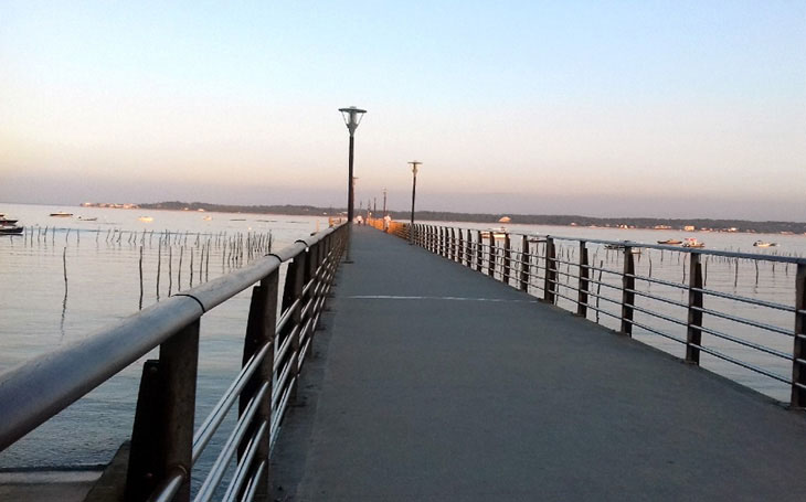 Jetee de belisaire avec vue sur arcachon